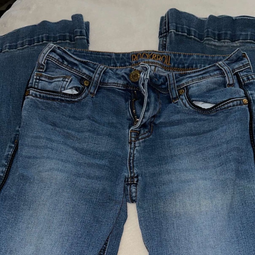 Women’s trousers